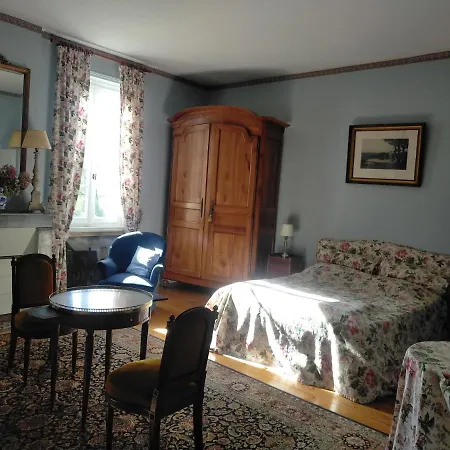 Chateau Le Baudou Bed & Breakfast Coutras