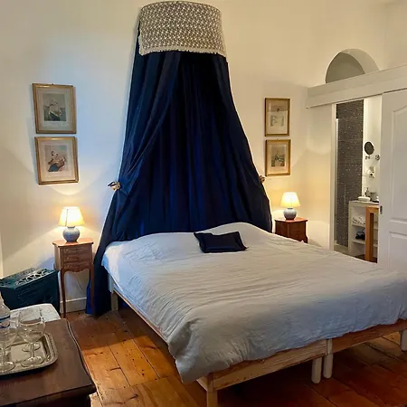 Bed & Breakfast Chateau Le Baudou Coutras