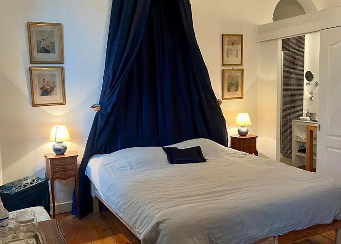 Bed & Breakfast Chateau Le Baudou Coutras